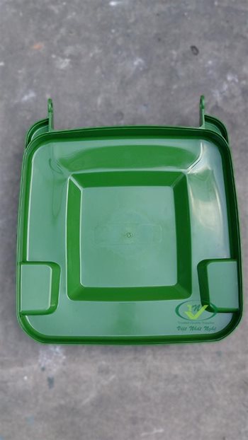 nap-thung-rac-120-lit-mat-sau.jpg
